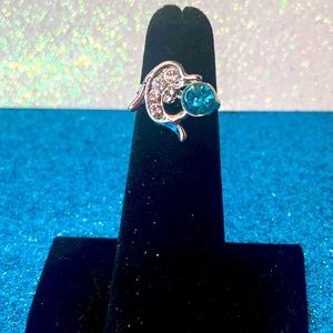 New girls silver dolphin ring